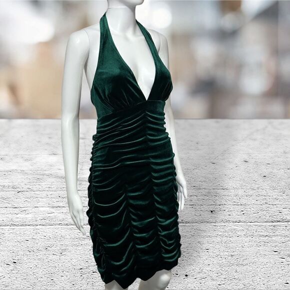 Aidan Mattox Green Velvet Halter Neck Short Plunging Neck Dress - Picture 4 of 11